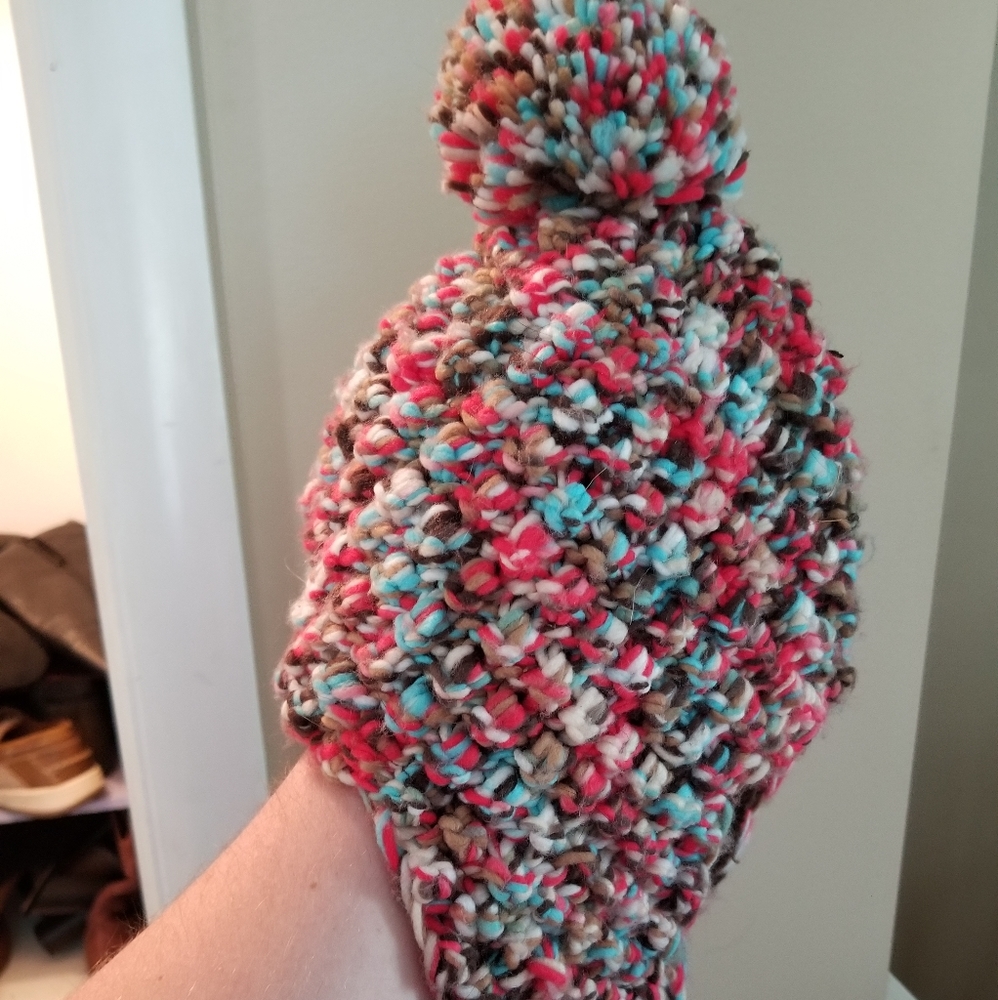 Winter hat - Picture 2 of 4